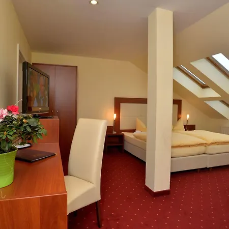 Via Mitte Hotel 3*
